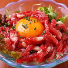 Horse meat tartare