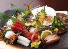 Assorted sashimi