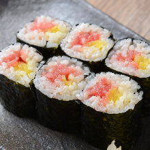 Fatty tuna and pickled radish sushi rolls