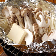 Mushrooms with butter and soy sauce foil packets