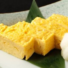 Japanese-style rolled omelet