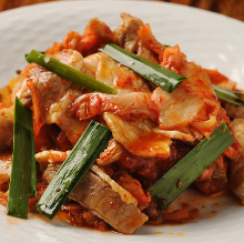 Stir-fried pork with kimchi