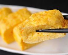 Thick Japanese omelet