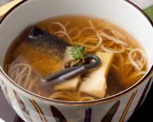 Buckwheat noodles with cooked herring