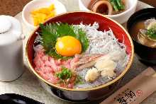 Baby sardine rice bowl