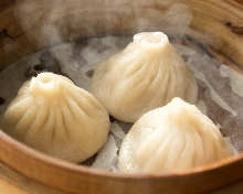 Xiaolongbao (soup dumplings)