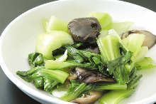 Stir-fried bok choy