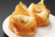 Fried wonton