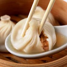 Xiaolongbao (soup dumplings)