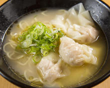 Wonton noodle soup