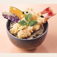 Buckwheat noodles with tempura