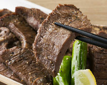 Thick-cut beef tongue