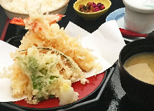 Assorted tempura