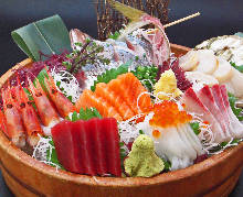 Assorted sashimi