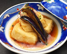 Deep-fried tofu in broth
