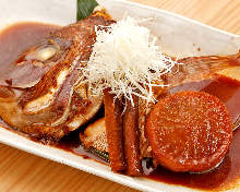 Kabutoni (simmered fish head)