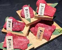 4,300/Course/Domestic Aged Red Meat & 4 Kinds of Domestic Beef Offal
