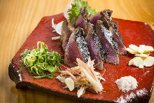 Seared skipjack tuna