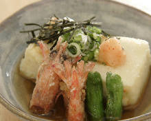 Deep-fried tofu in broth