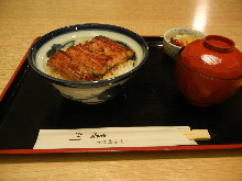 Eel rice bowl