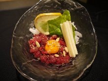 Horse meat tartare