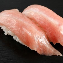 Nigiri sushi