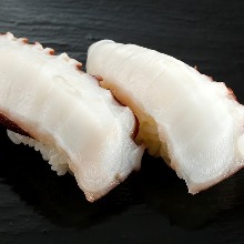 Nigiri sushi