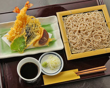 Buckwheat noodles with tempura