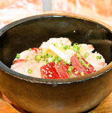 Hot stone rice bowl