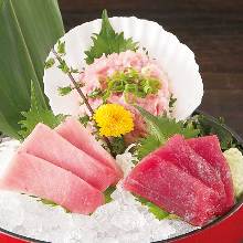 Assorted tuna sashimi