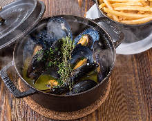 Mussels steamed in wine