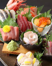 Assorted sashimi