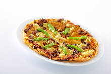 Japanese-style pizza