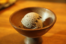 Black sesame ice cream