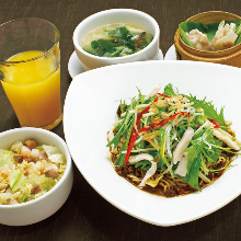 Chilled Chinese noodles in Sichuan-style sesame paste soup