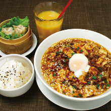 Spicy tofu and ground meat