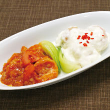 Stir-fried prawn with two sauces