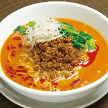 Chinese noodles in Sichuan-style sesame paste soup