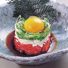 Horse meat tartare