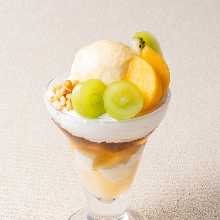 Fruit parfait