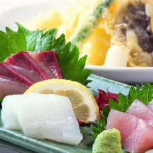 Tempura meal set with sashimi