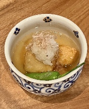 Deep-fried vegetable in broth