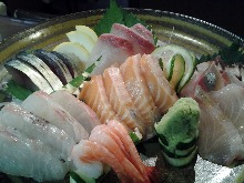 Assorted sashimi