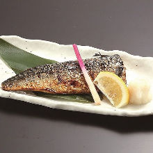 Salted and grilled mackerel