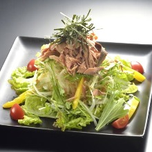 Mizuna salad