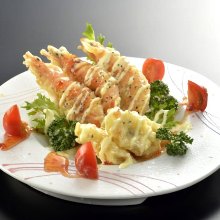 Stir-fried shrimp with mayonnaise