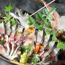 Live mackerel sashimi