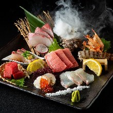 Assorted sashimi