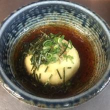 Deep-fried tofu in broth