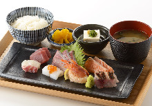 Sashimi set meal